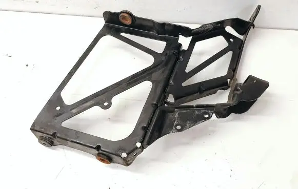 Audi A6 S6 C7 4G Radiator mount bracket