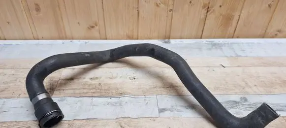 Volkswagen PASSAT B5.5 Engine coolant pipe/hose 8D0819371AN