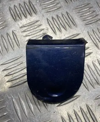 Opel Zafira A Front tow hook cap/cover 90580686
