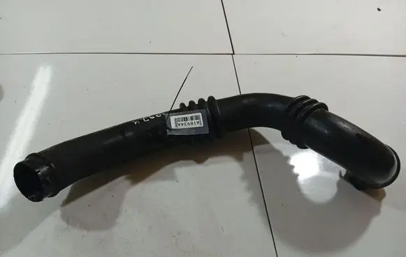 Volvo S40 Intercooler hose/pipe 3M516C646yh 3M51-6C646-yh