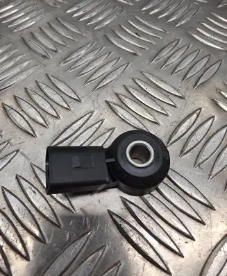 Volkswagen Golf VII Detonation knock sensor 030905377D 030906225