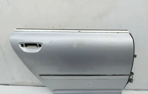 Audi A8 S8 D3 4E Rear door