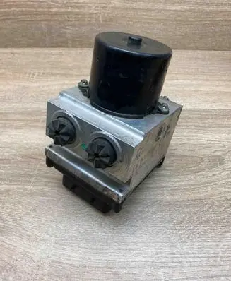 Peugeot 407 ABS Pump 15732101 15732201A
