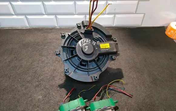 Renault Espace IV Heater fan/blower 52492209 10505336