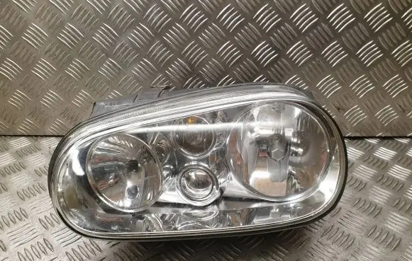 Volkswagen Golf IV Headlight/headlamp 150146
