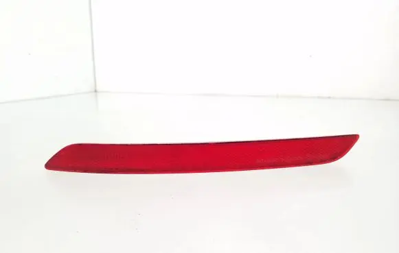 Rear tail light reflector