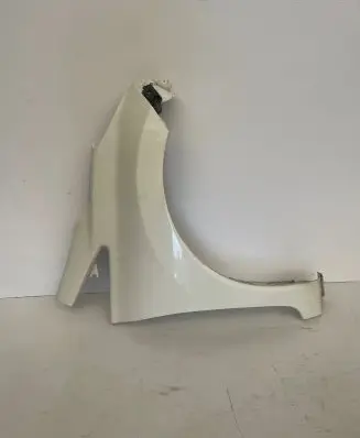 Nissan Note (E12) Fender
