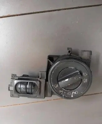 Volkswagen Touareg I Light switch 7L6858903D P0095827 7L6858903