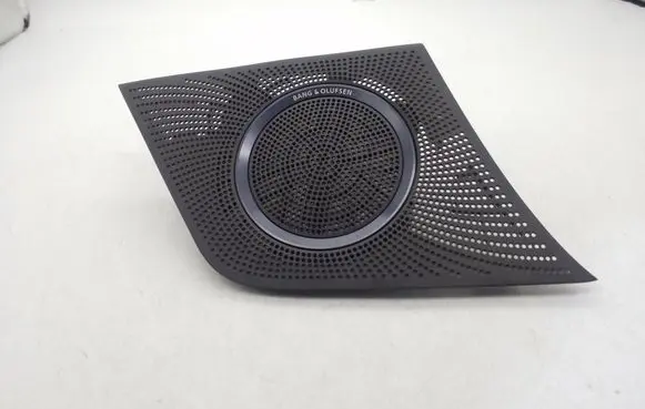 Side speaker trim/cover