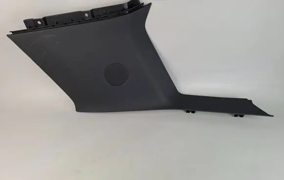 Mercedes-Benz C W204 (C) pillar trim A2046904226