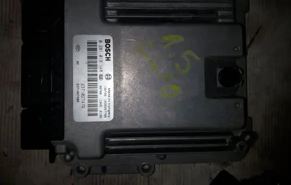 Renault Kadjar Engine control unit/module