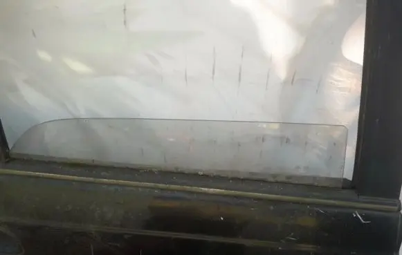 Hyundai Lantra I Rear door window glass