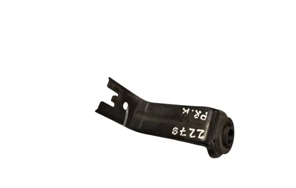 Toyota Auris 150 Radiator support slam panel bracket 