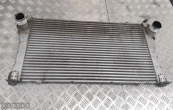 Toyota Avensis T270 Intercooler radiator JD1271004970