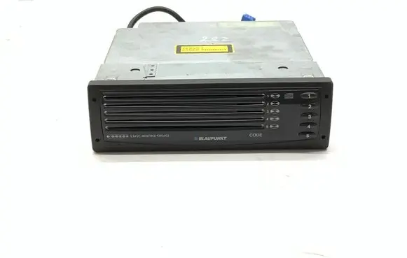 Maserati Quattroporte CD/DVD changer 7607769150