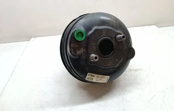 Audi A5 8T 8F Brake booster 8K0612103D