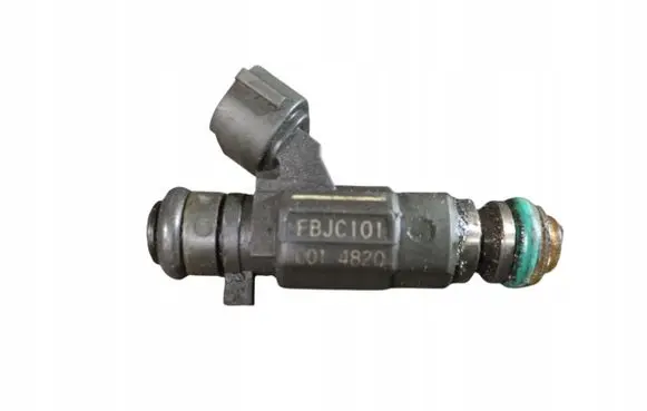 Subaru Legacy Fuel injector EJ202