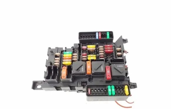 Mini Cooper Countryman F60 Fuse module 9360501