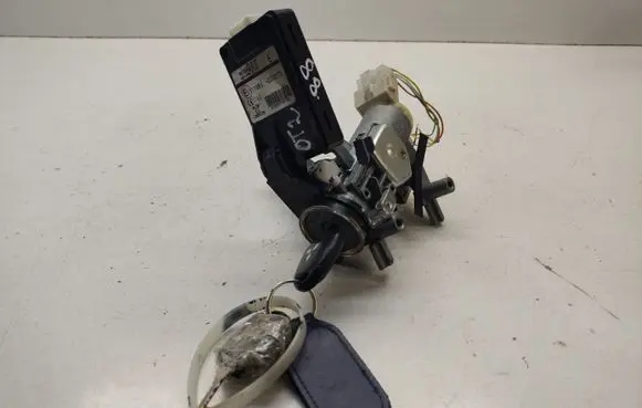 Mitsubishi Outlander Ignition lock E11116RI000075 8670A012