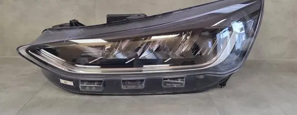 Ford Focus Headlight/headlamp NX7B13E015CF KX7B13E015CF