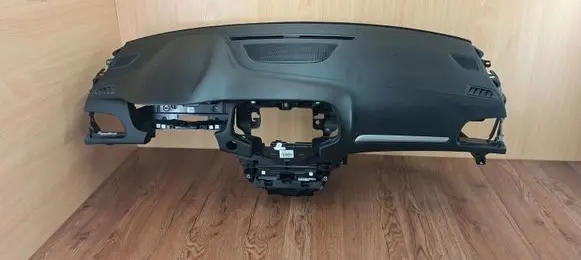 Renault Megane IV Dashboard 681000327R 681003980R