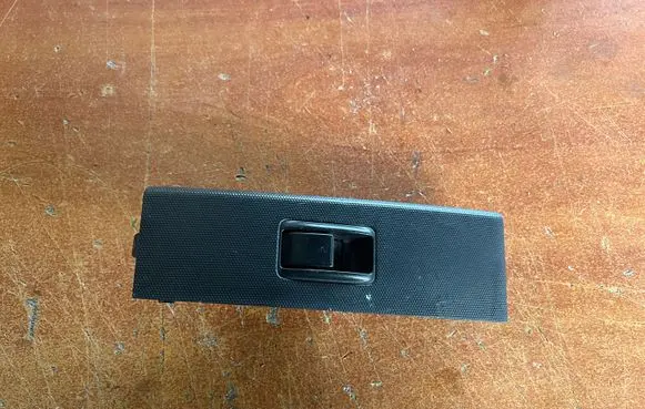 Toyota Corolla Verso AR10 Electric window control switch 742310F030