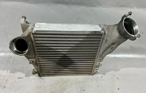 Porsche Cayenne (92A) Intercooler radiator 7L5145804D 95511064002 95511064001