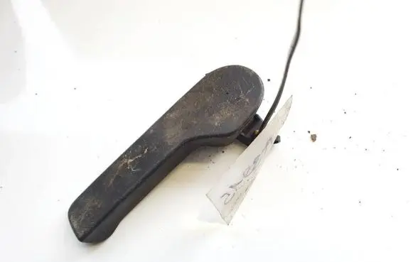 Seat Leon (1P) Engine bonnet (hood) release handle 1j1823533c