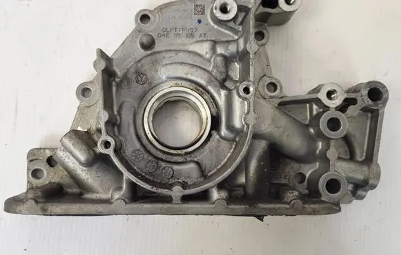 Audi A3 S3 8V Oil pump 04e115105at