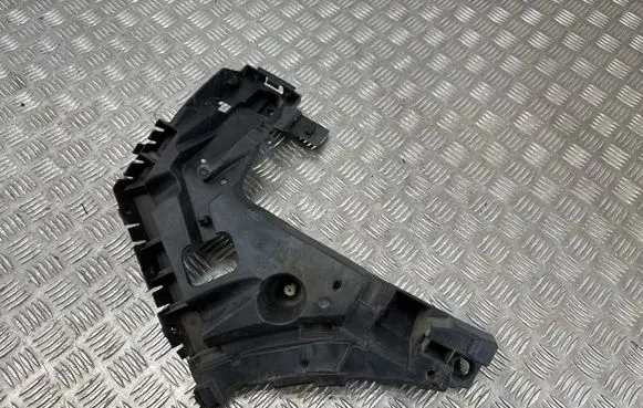 Volvo XC40 Rear bumper mounting bracket 32227484