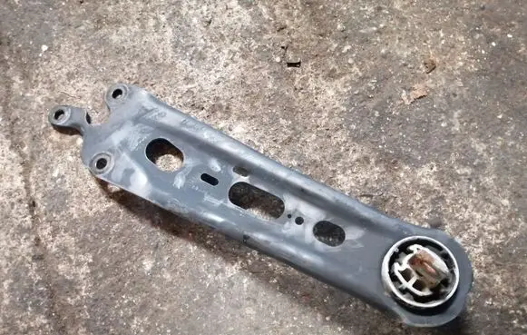 Chevrolet Equinox Rear upper control arm/wishbone