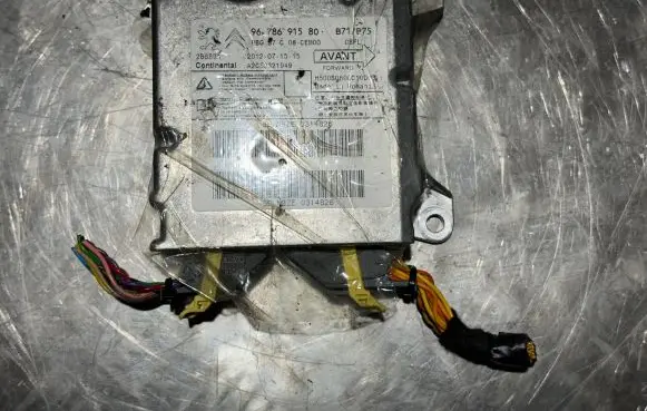 Citroen DS4 Airbag control unit/module 9678691580
