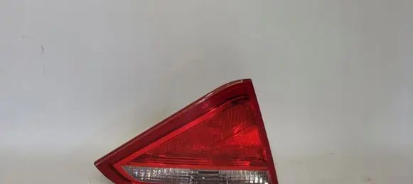 Audi A5 8T 8F Tailgate rear/tail lights 8T0945093