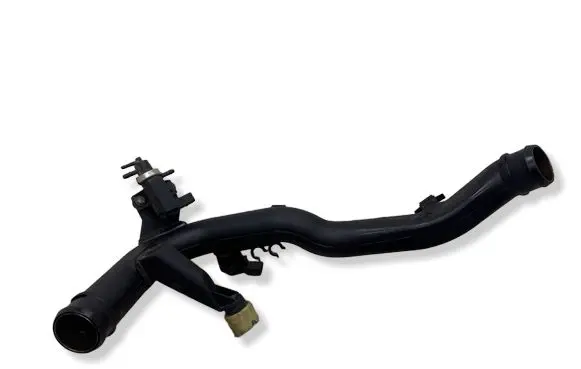Audi A4 S4 B5 8D Intercooler hose/pipe 8D0145840L