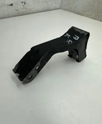 Audi A8 S8 D4 4H Radiator support slam panel bracket 4H0399633A