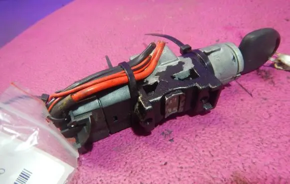 Opel Astra F Ignition lock