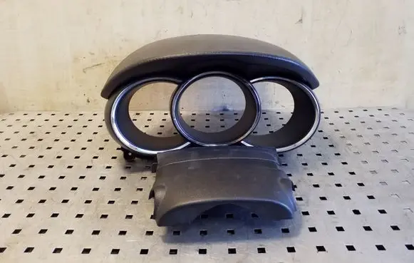 KIA Sorento Dashboard trim 848382P010 2P84852200