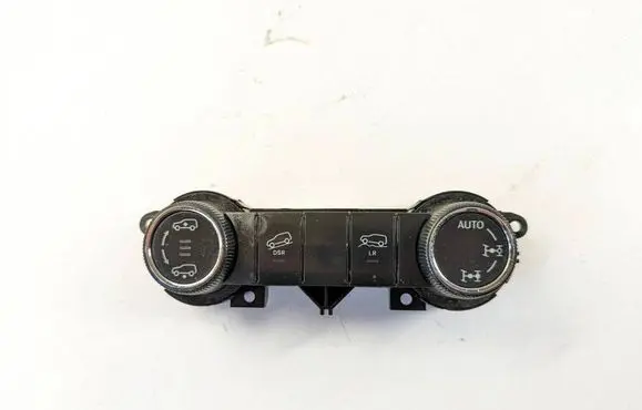 Differential lock switch