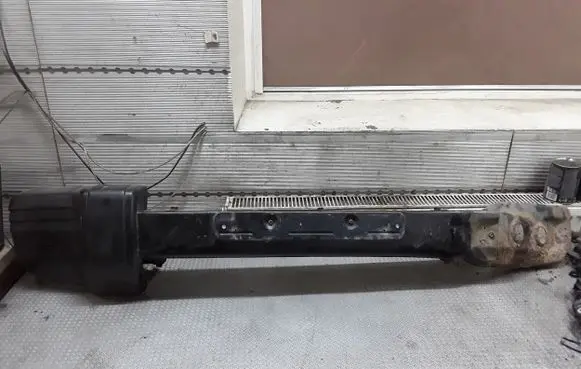 Mitsubishi Pajero Front bumper