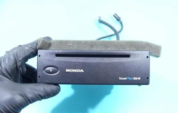 Honda Accord CD/DVD changer 7612001483 IMPRK1347556