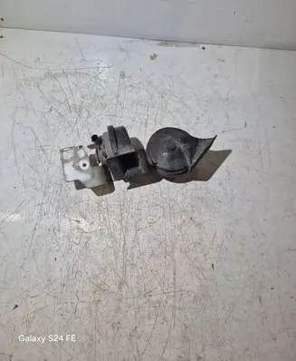 BMW 5 E60 E61 Horn signal 6935709