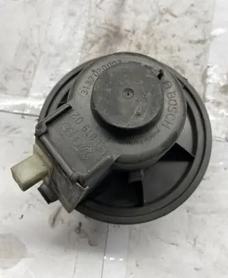 Volkswagen Golf III Interior heater climate box assembly 191819021