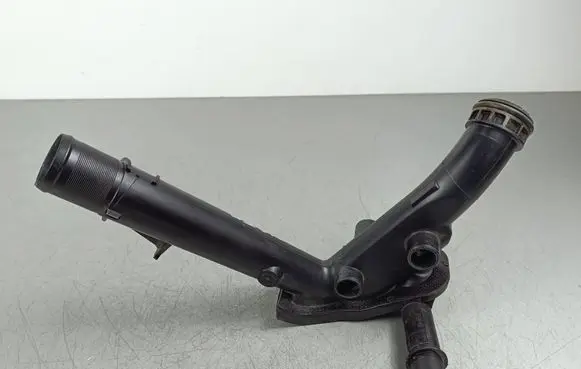 Nissan Note (E12) Air intake duct part 210473766R 044653