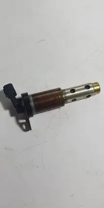 BMW 5 E60 E61 Camshaft vanos timing valve 7516293
