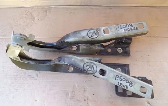 Peugeot 5008 Engine bonnet/hood hinges 9666501780 968586748B