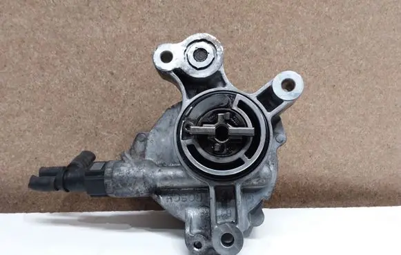Citroen C5 Vacuum pump D1651A0405P
