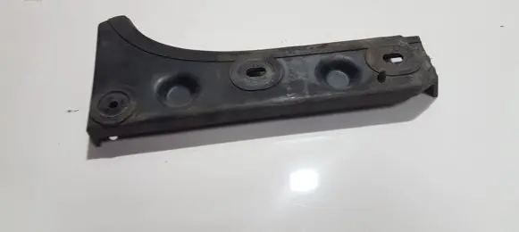 Audi A6 S6 C5 4B Front bumper mounting bracket 4B0807284B