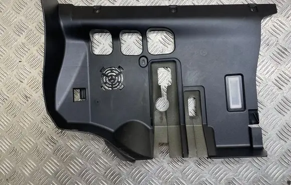 Dashboard lower bottom trim panel