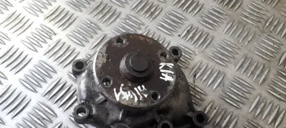 KIA Carnival Water pump 0k55115100