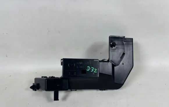 Mazda 6 Engine splash shield/under tray